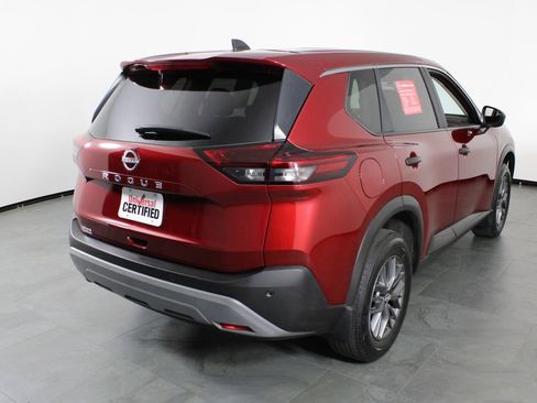 Certified 2023 Nissan Rogue S image 16