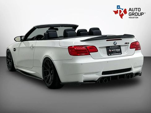 Used 2011 BMW M3 Convertible RWD image 3