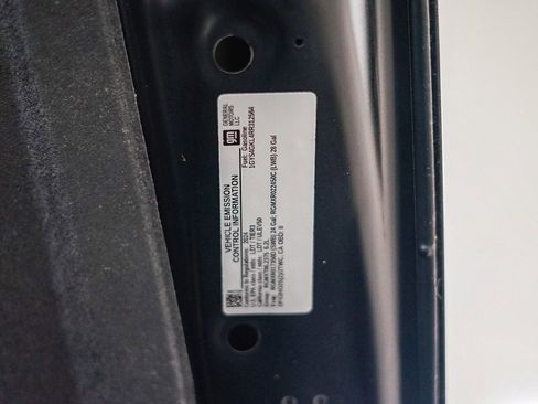 Certified 2024 Cadillac Escalade Sport Platinum w/ LPO, ONYX Package image 30