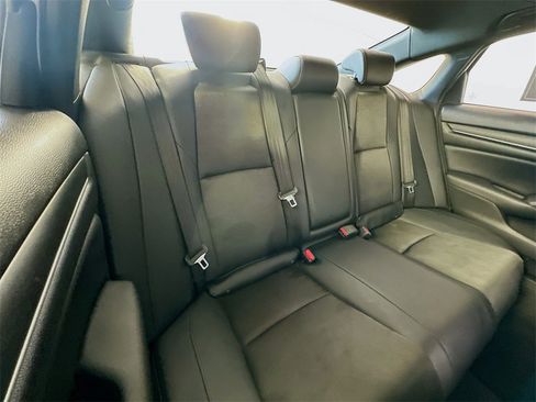 Used 2021 Honda Accord Sport image 26