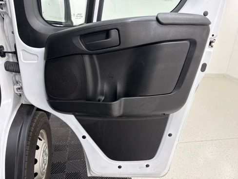 Used 2023 RAM ProMaster 2500 FWD image 26