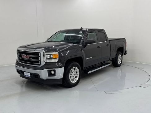 Used 2015 GMC Sierra 1500 SLE w/ SLE Value Package image 2