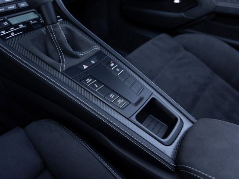 Used 2025 Porsche 718 Boxster Spyder RS image 19