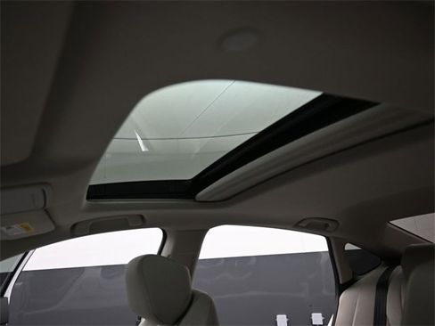 New 2025 Honda Accord SE image 4