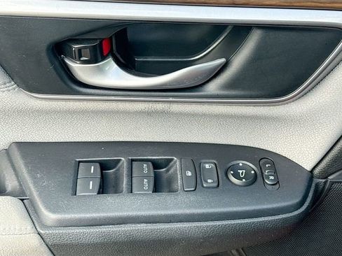 Used 2021 Honda CR-V EX image 17