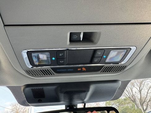 New 2025 Ford F150 Lariat w/ Equipment Group 501A Mid image 36