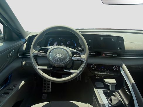 New 2026 Hyundai Elantra Sport FWD image 15