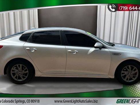 Used 2020 Kia Optima LX image 6