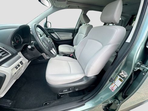 Used 2018 Subaru Forester 2.5i Premium w/ All-Weather Package AWD/4WD image 25