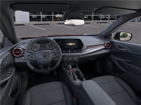 New 2026 Chevrolet Trax RS w/ Driver Confidence Package image 15