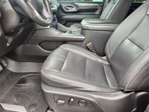 Used 2023 Chevrolet Suburban RST image 9