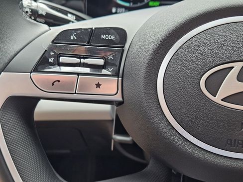 New 2026 Hyundai Elantra Limited FWD image 29