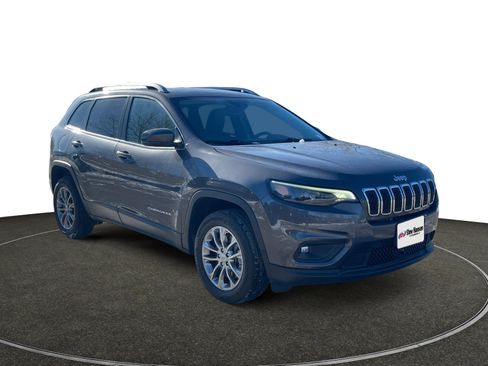 Used 2021 Jeep Cherokee Latitude Lux w/ Comfort/Convenience Group image 8