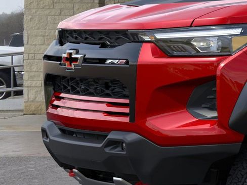 New 2026 Chevrolet Colorado ZR2 AWD/4WD image 13