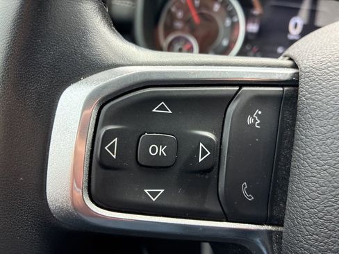 Used 2023 RAM 2500 Laramie AWD/4WD image 11