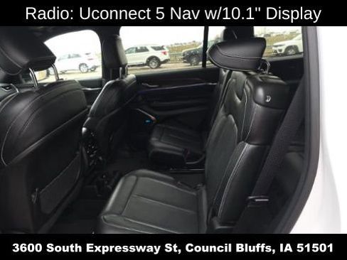 Used 2023 Jeep Grand Cherokee L Overland AWD/4WD image 14