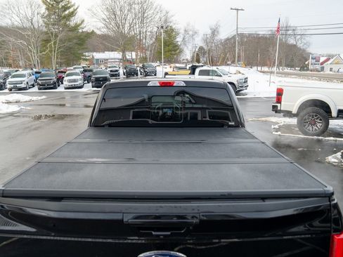 Used 2018 Ford F150 Lariat image 6