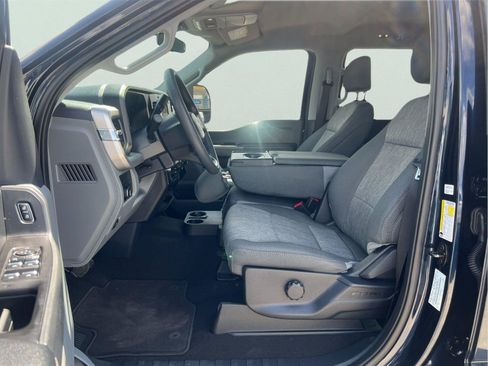 Used 2023 Ford F250 XL w/ STX Appearance Package AWD/4WD image 13