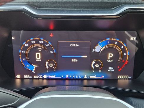 Used 2024 Chevrolet Colorado Z71 w/ Z71 Convenience Package 2 AWD/4WD image 7