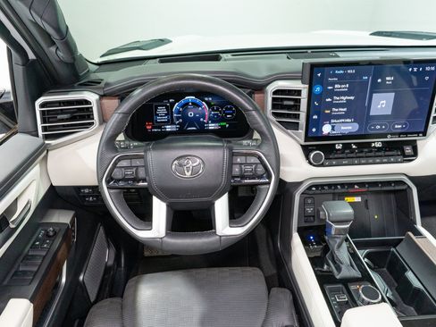 Used 2023 Toyota Tundra Capstone AWD/4WD image 13