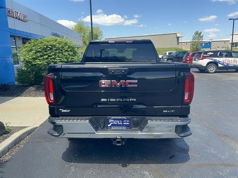 Used 2026 GMC Sierra 1500 SLT AWD/4WD image 6