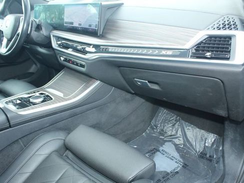 Certified 2024 BMW X5 xDrive40i w/ Parking Assistance Package image 28