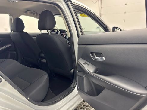 Used 2023 Nissan Sentra S FWD image 29