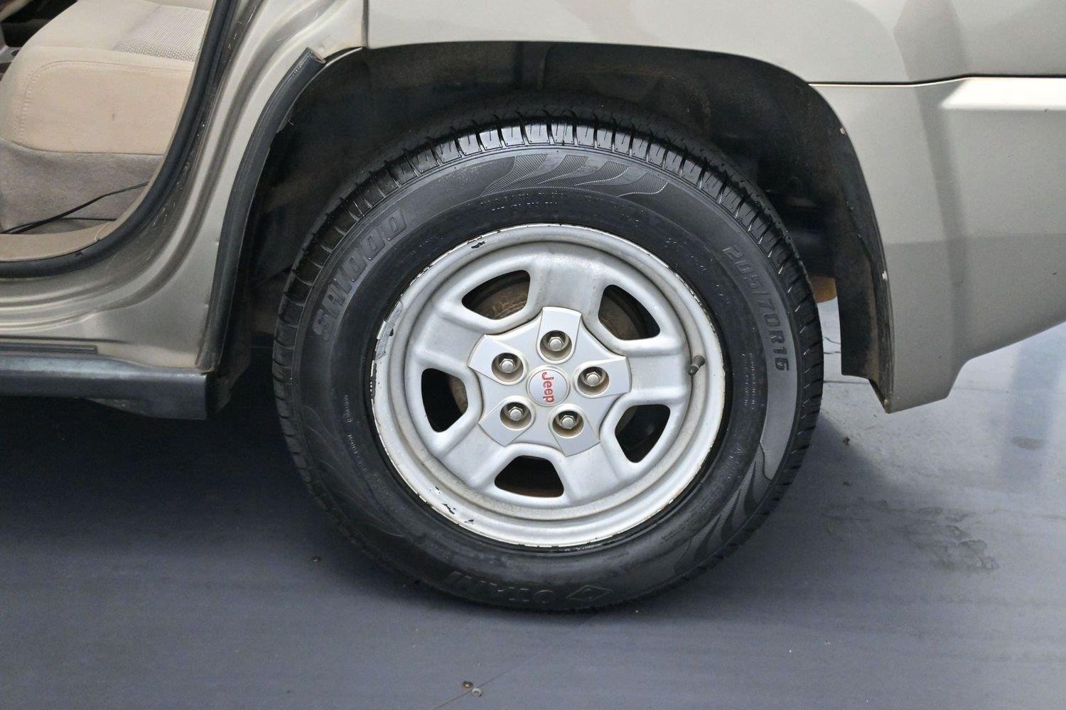 Used 2008 Jeep Patriot Sport FWD image 27