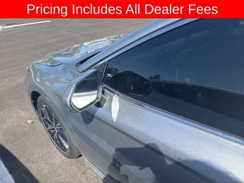 Used 2023 Toyota Camry SE FWD image 9