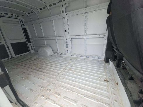 Used 2023 RAM ProMaster 3500 FWD image 4