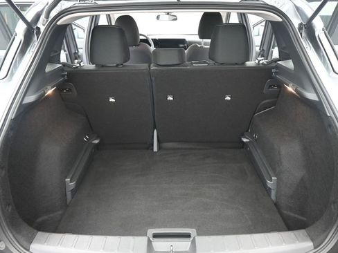 Used 2025 Nissan Kicks SV image 16