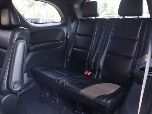 Used 2019 Dodge Durango GT image 39