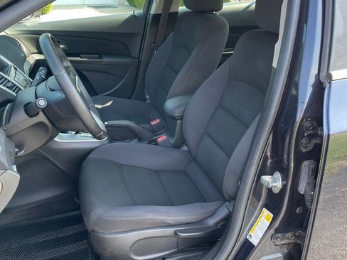 Used 2014 Chevrolet Cruze LT FWD image 14