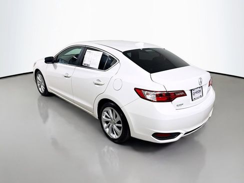 Used 2018 Acura ILX image 5