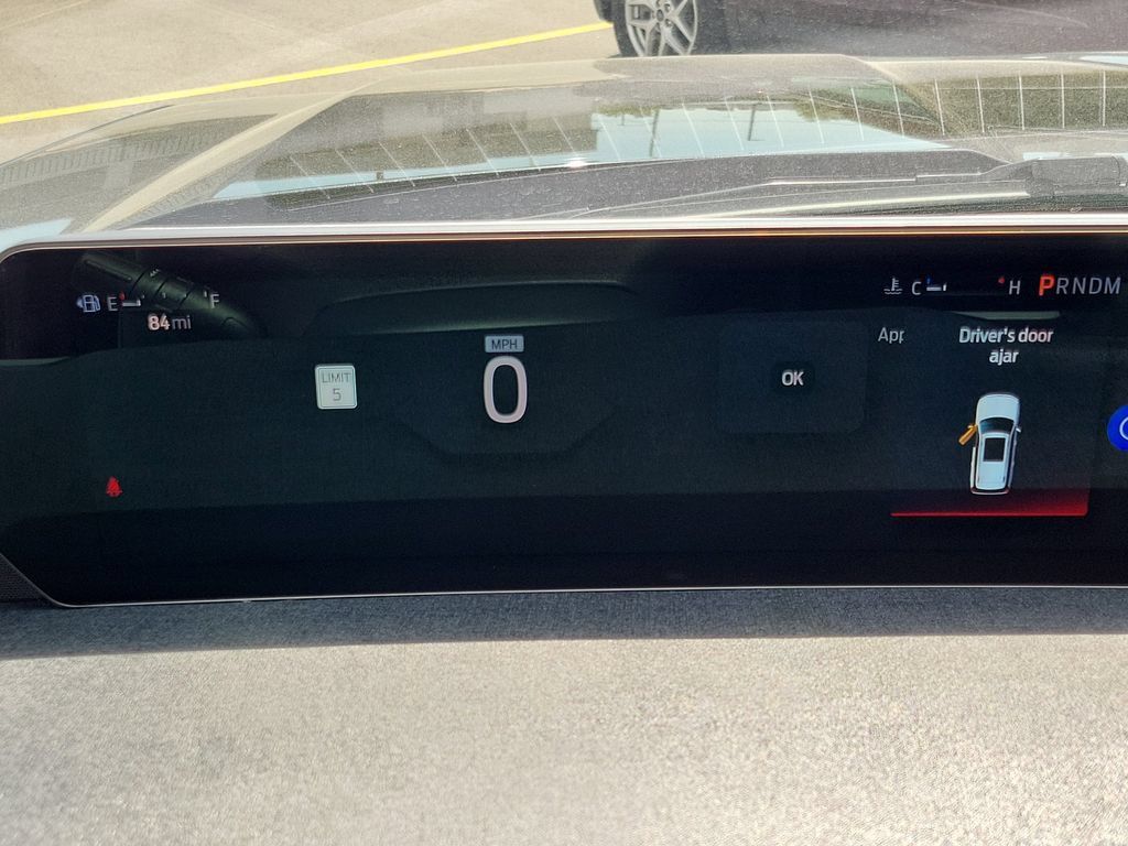 Used 2025 Ford Expedition Active RWD image 29