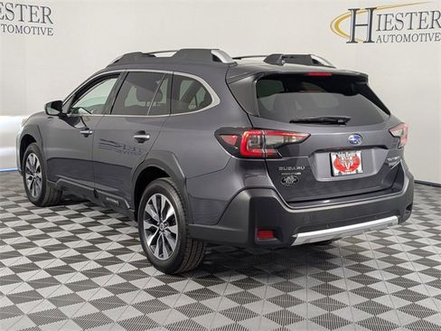 Used 2024 Subaru Outback Touring image 5