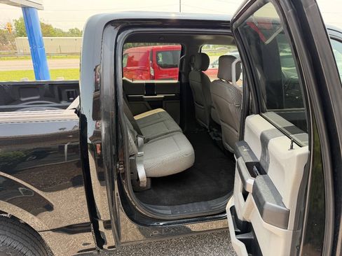 Used 2018 Ford F150 XLT AWD/4WD image 26