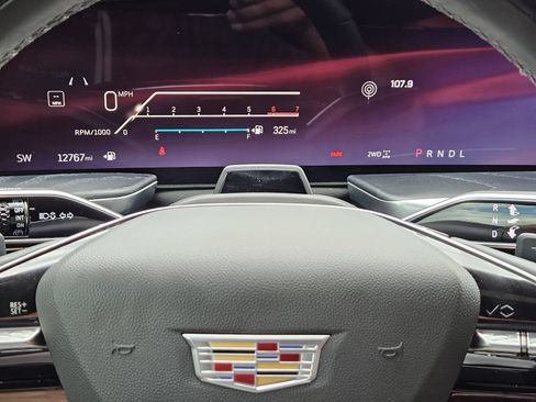 Certified 2026 Cadillac Escalade Sport AWD/4WD image 19