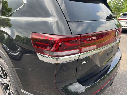 New 2026 Volkswagen Atlas SEL Premium R-Line AWD/4WD image 12