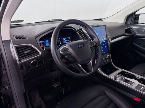 Used 2024 Ford Edge SEL w/ Convenience Package AWD/4WD image 16