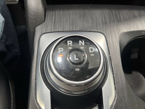 Used 2024 Ford Escape ST-Line FWD image 19