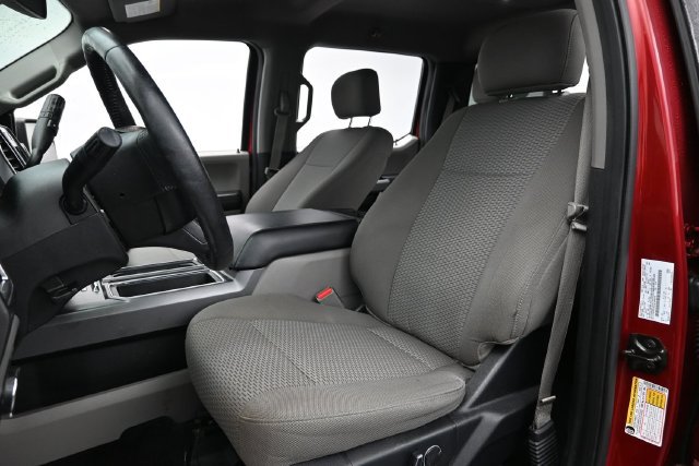 Used 2017 Ford F150 XLT w/ Equipment Group 302A Luxury RWD image 11