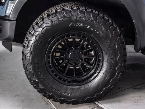 Used 2023 Ford F150 Raptor AWD/4WD image 8