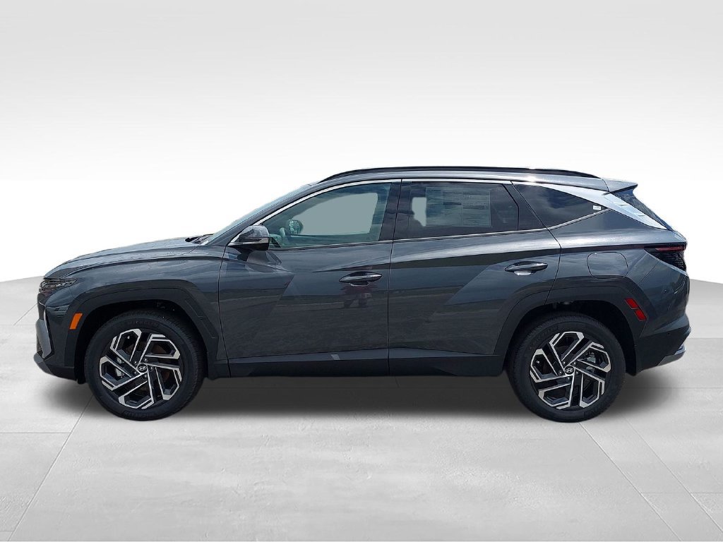 New 2026 Hyundai Tucson Limited AWD/4WD image 2