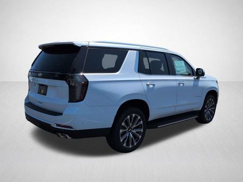New 2026 Chevrolet Tahoe High Country w/ Sun And Tow Package AWD/4WD image 10