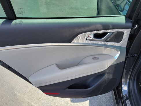 Used 2023 Genesis G70 2.0T w/ Sport Prestige Package image 8