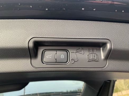 New 2026 Ford Explorer ST-Line w/ ST-Line Street Pack AWD/4WD image 7