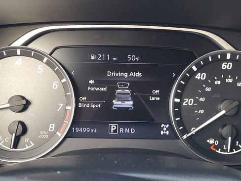 Used 2022 Nissan Frontier SV image 23