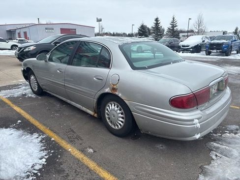 Used 2004 Buick Le Sabre Custom image 7