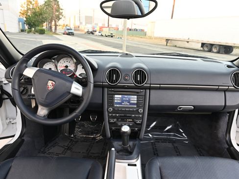 Used 2009 Porsche Boxster Roadster 6MT image 21